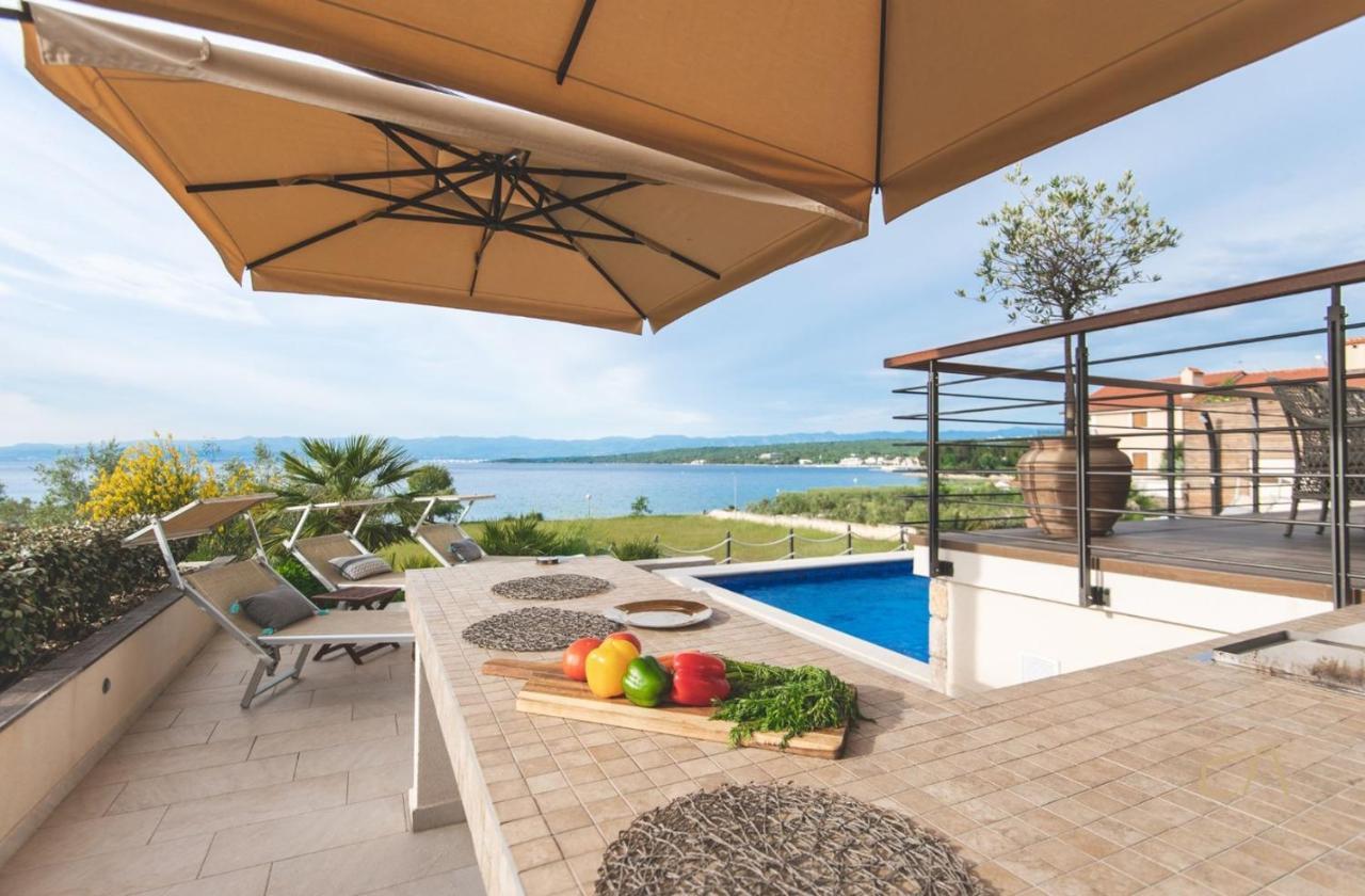 Villa Marconica Малинска Экстерьер фото